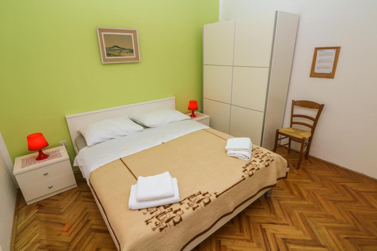 Double Rooms With Terrace Tomica Baška Kültér fotó