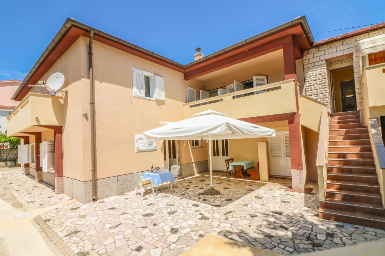 Double Rooms With Terrace Tomica Baška Kültér fotó