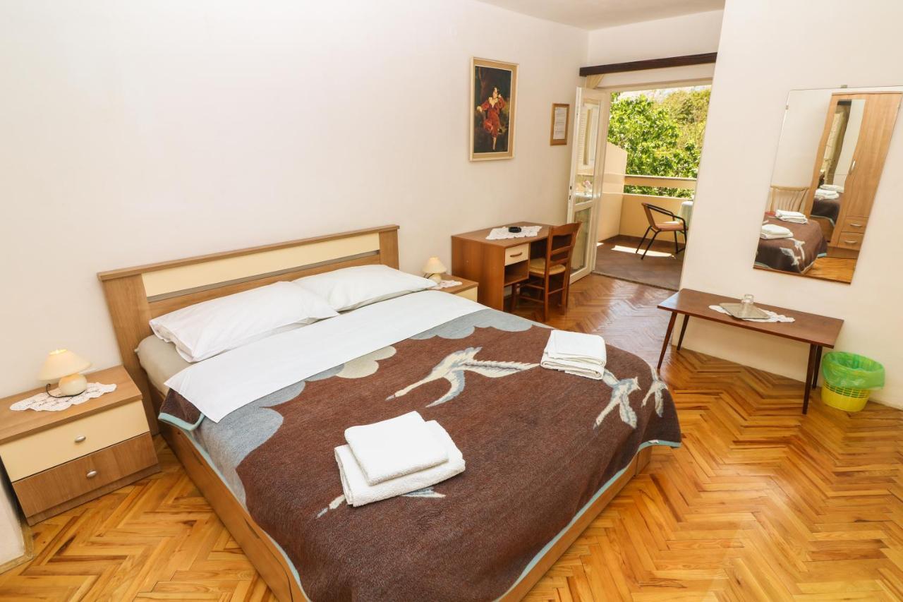 Double Rooms With Terrace Tomica Baška Kültér fotó